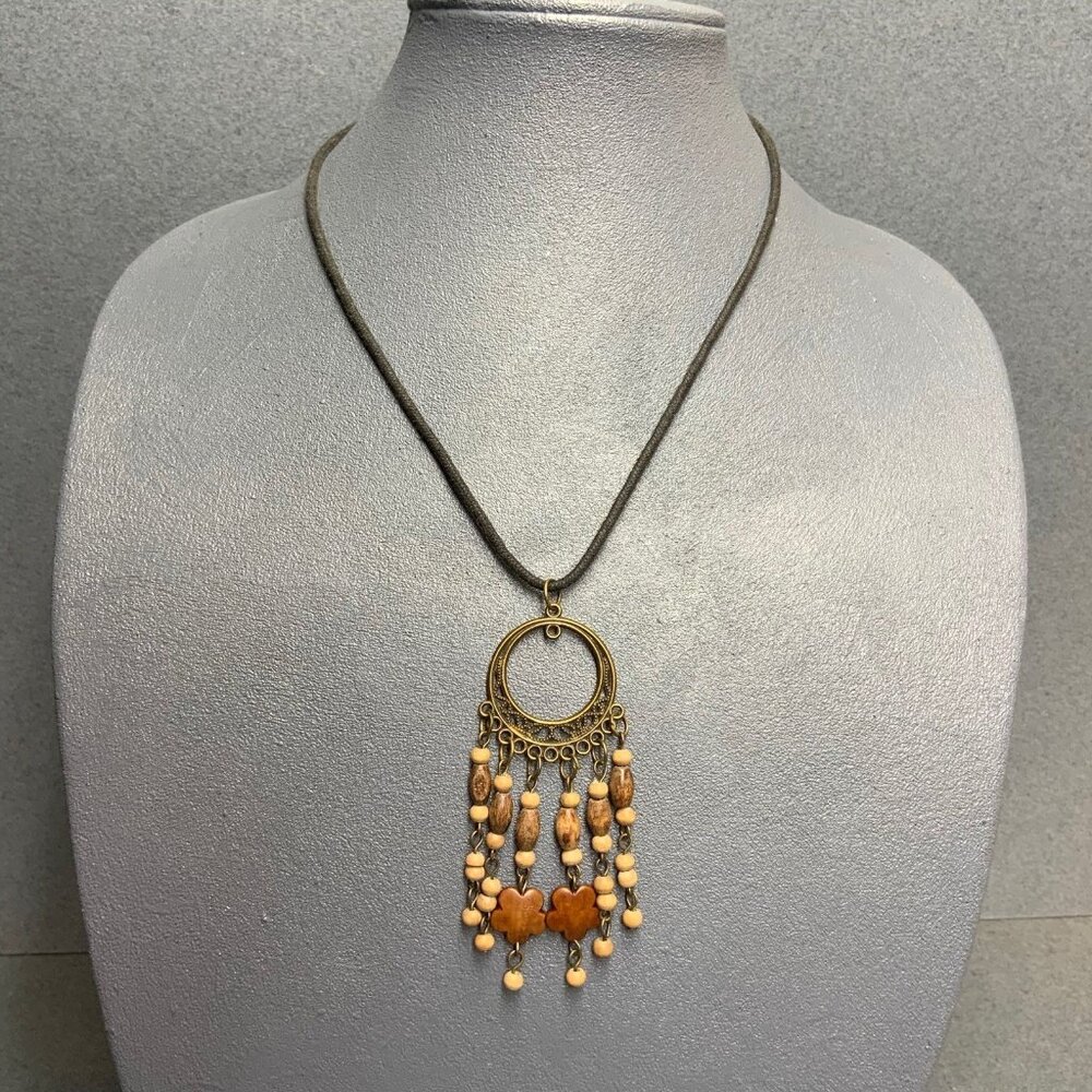 BoHo Filigree Pendant Necklace 20 In Brass Wooden Beads Floral Retro Vintage 70s